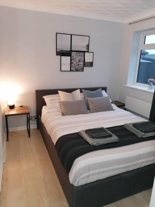 Entire Cosy Bungalow Close To Beach Heacham Bagian luar foto